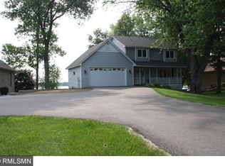 28645 Old Towne Rd, Chisago City, MN 55013