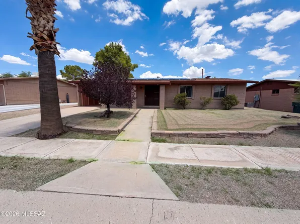 7949 E Manitoba Pl, Tucson, AZ 85730