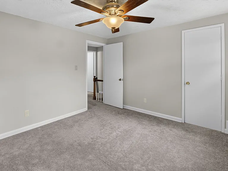 23 Underwood Pl — Photo 11