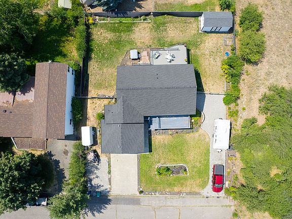 3rd image of 6015 N Haye St