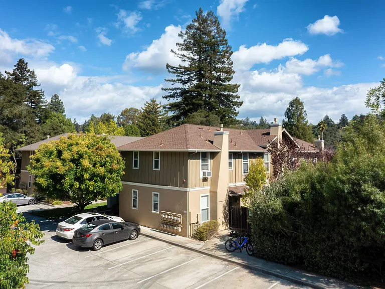 Pogonip Terrace Apartments — Photo 9