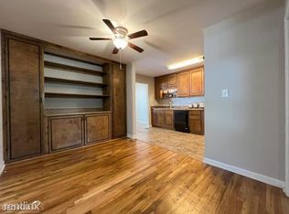 189R College St, McDonough, GA 30253