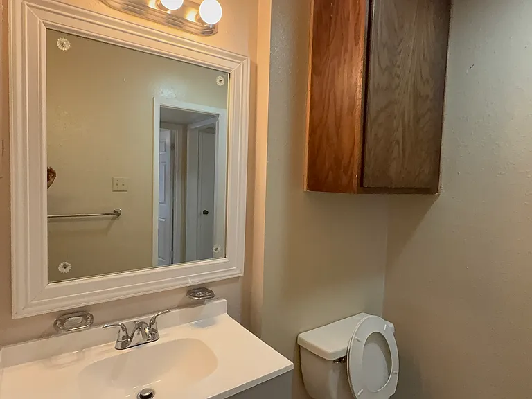 315 Manuel Dr #A — Photo 16