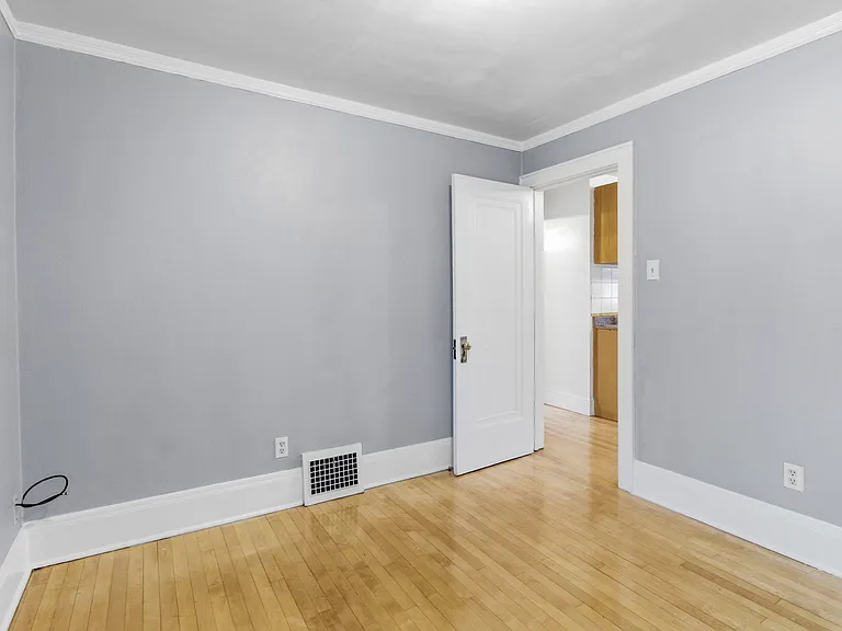 911 W Eula Ct #2 — Photo 16