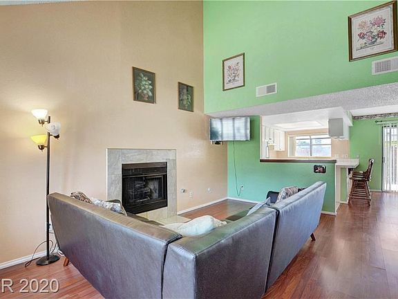 4th image of 2651 Sumac Ln