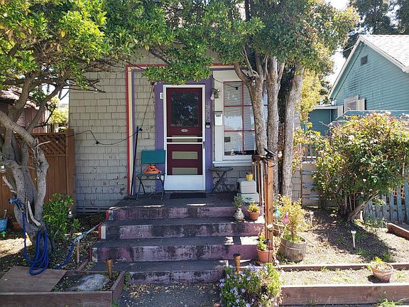 4th image of 250 1st Ave
