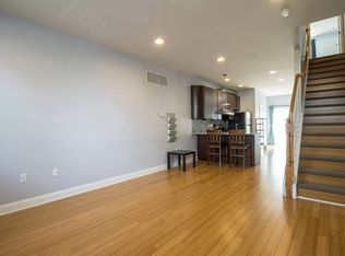 421 N 42nd St, Philadelphia, PA 19104