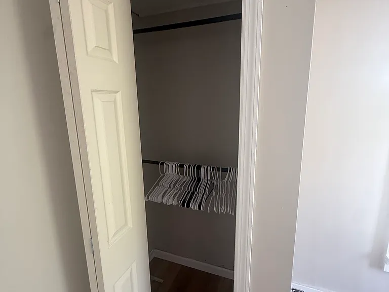 28 Midland St #1 — Photo 9