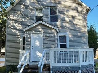 226 W 39th St, Lorain, OH 44052