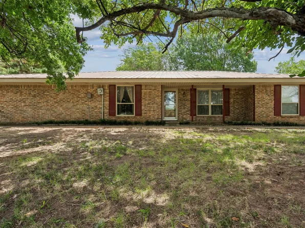 1002 Lake Dr, Weatherford, TX 76085