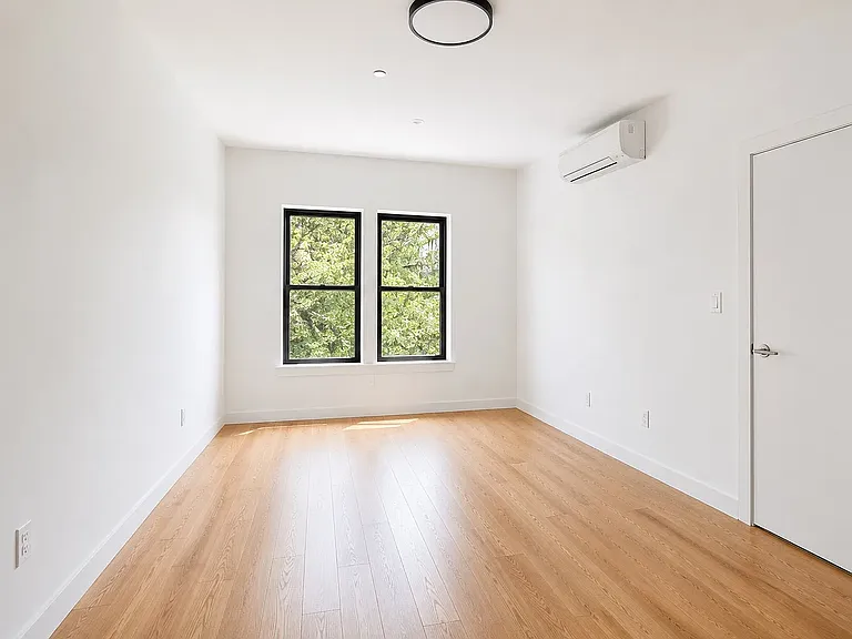 153 Grand St #PENTHOUSE — Photo 8