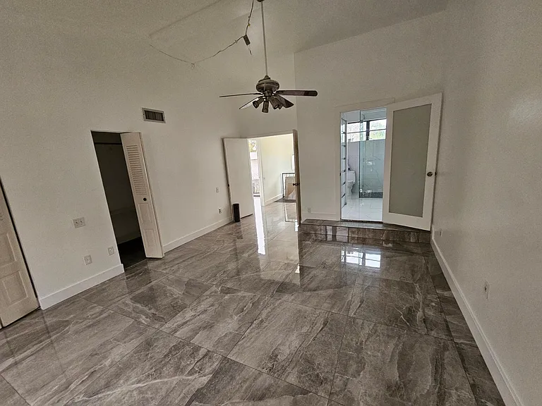 7130 SW 112th Ct — Photo 5