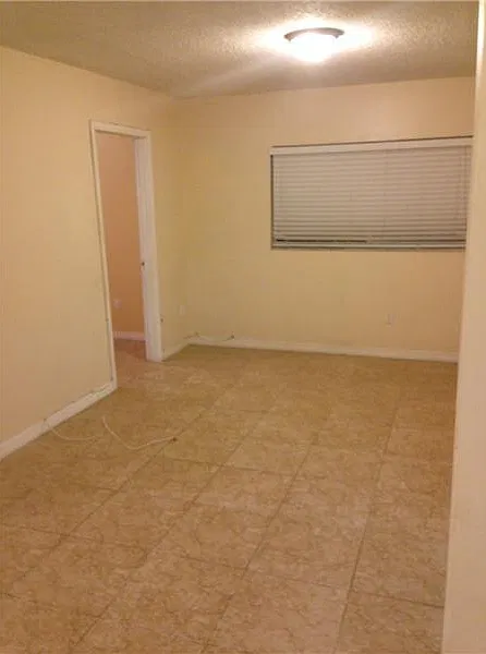 2 bed, 1.0 bath, 749 sqft, $1,850 — Photo 1