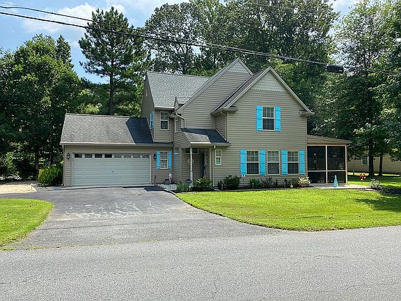 3rd image of 32822 Ashwood Ct