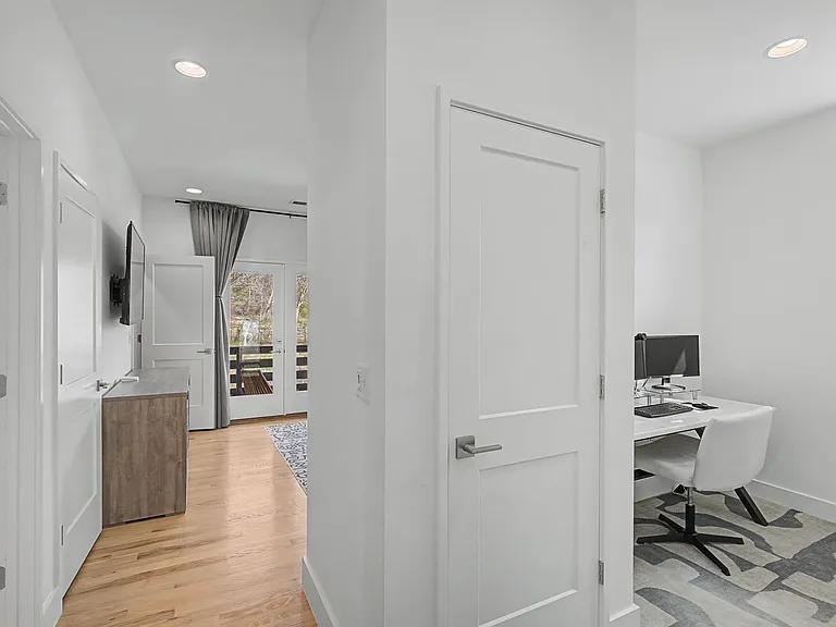 206 Ben Allen Rd #4 — Photo 22