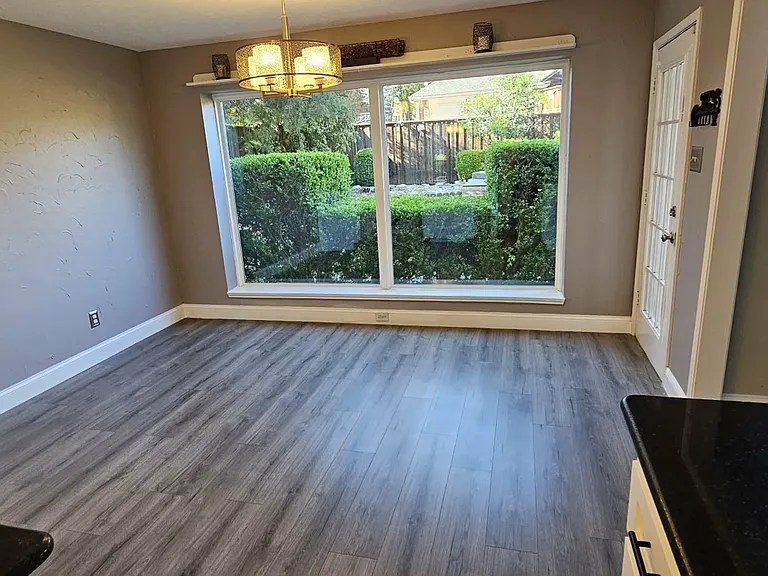 Breakfast nook