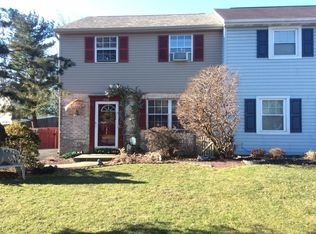 450 Coreopsis Dr, Lancaster, PA
