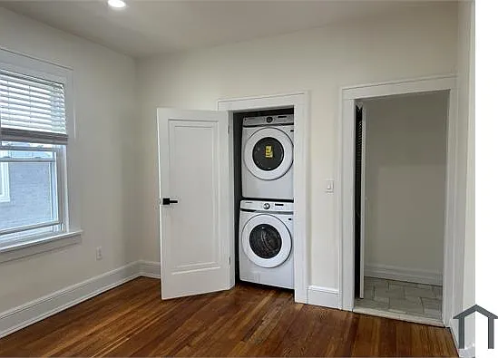 19 1st St #2 — Photo 15
