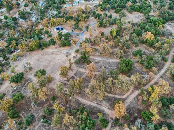 49868 River Falls Way, Oakhurst, CA 93644