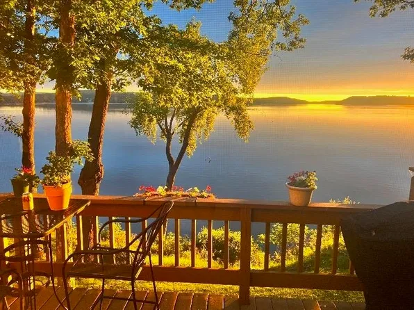N2802 Summerville Park Rd, Lodi, WI 53555