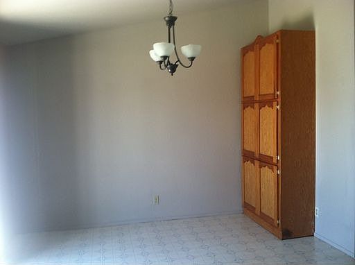 5th image of 8224 Turnbury Dr