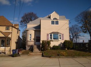46 Crest Ave, Revere, MA 02151