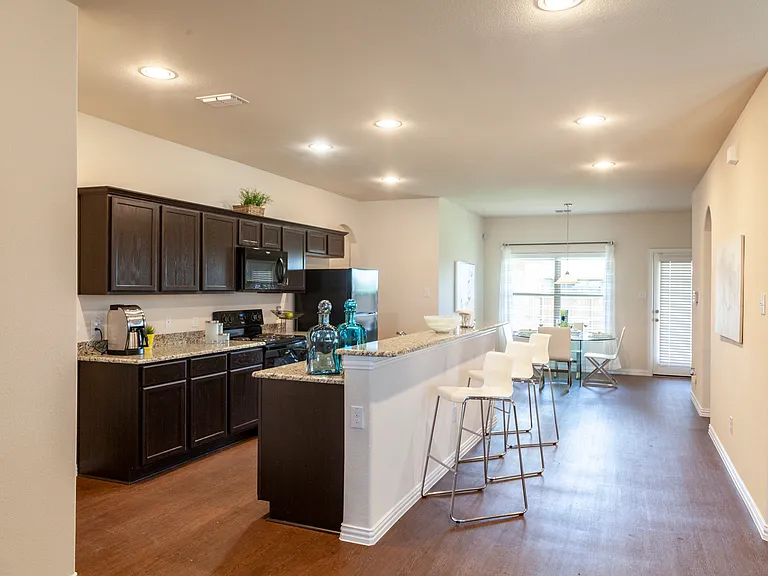674 Edd Rd — Photo 8
