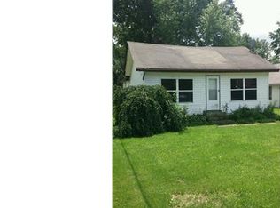 3713 Edgewater Dr, Vermilion, OH 44089