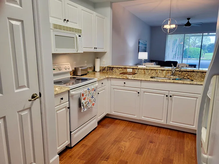 14591 Sherbrook Pl — Photo 9