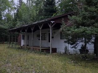 1220 Lakeside Trl, Barton City, MI 48705