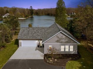 6619 Donegal Ct, Stanwood, MI 49346