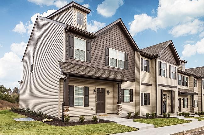 Same style end unit except is located on other end.. photo c