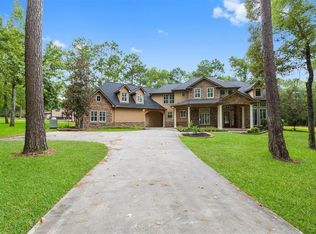 10906 Crestwater Cir, Magnolia, TX 77354
