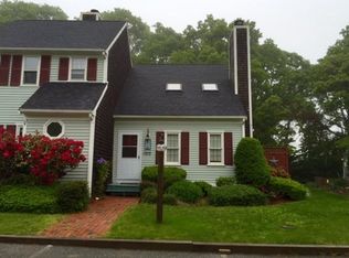 12 Woodview Dr #5D, Falmouth, MA 02540