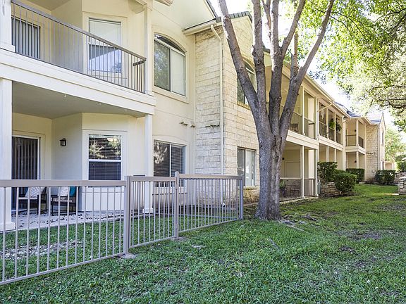 4th image of 6800 Austin Center Blvd #1541