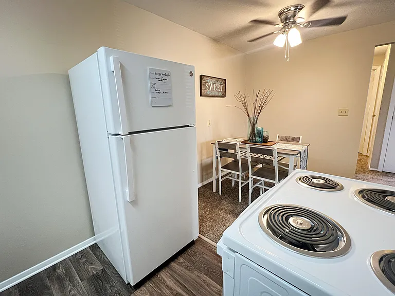 Barkley Ridge Apartments — Photo 26