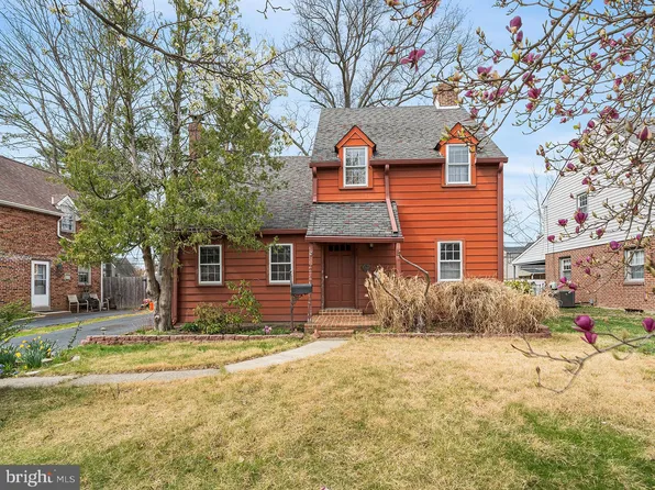 317 Roosevelt Ave, Folsom, PA 19033