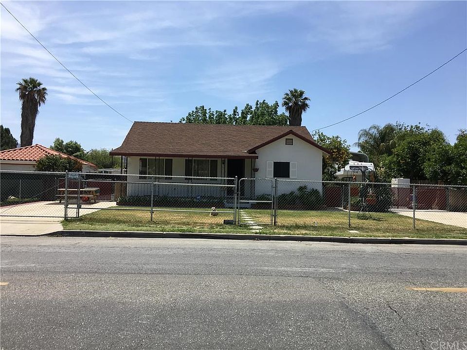 1st image of 1361 E Acacia Ave