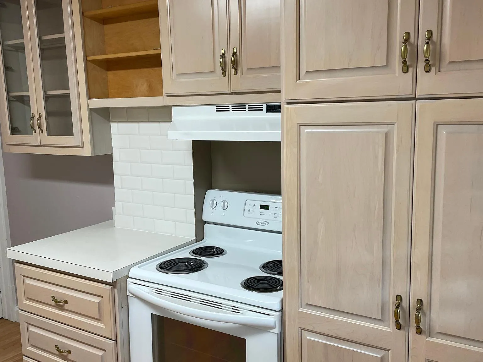 2 bed, 1100 sqft, $1,400 — Photo 3
