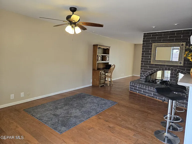 500 Thunderbird Dr #116 — Photo 12