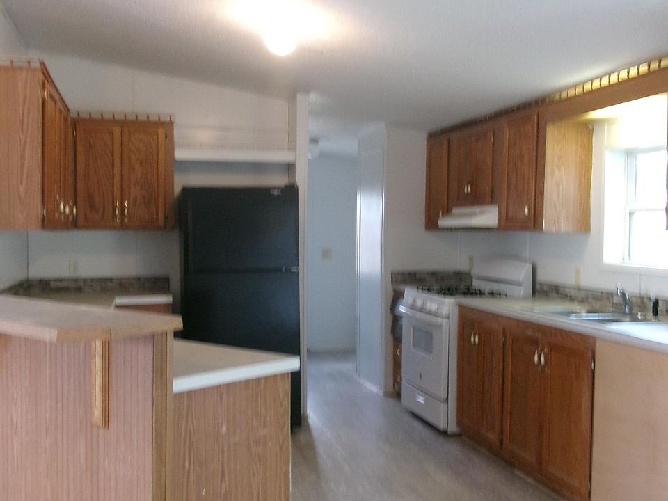 2nd image of 1305 S State St