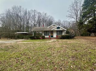 1021 N 14th St, Bessemer City, NC 28016