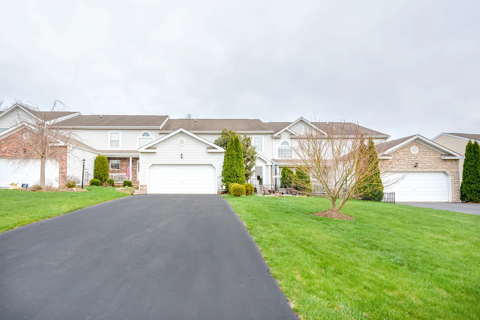 150 Sandy Brae Dr photo 1