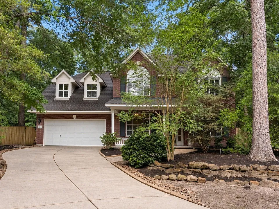 11 Alden Glen Ct