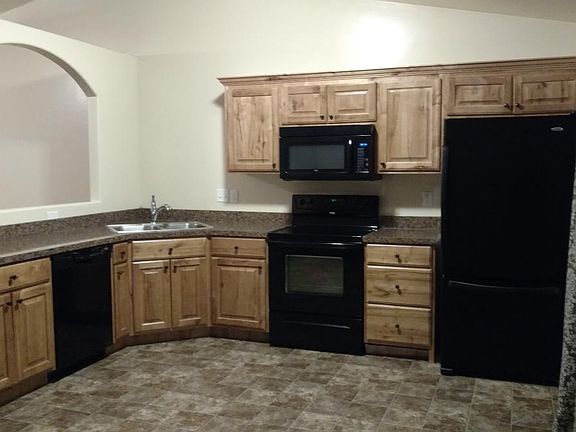3rd image of 429 S Ensign Dr