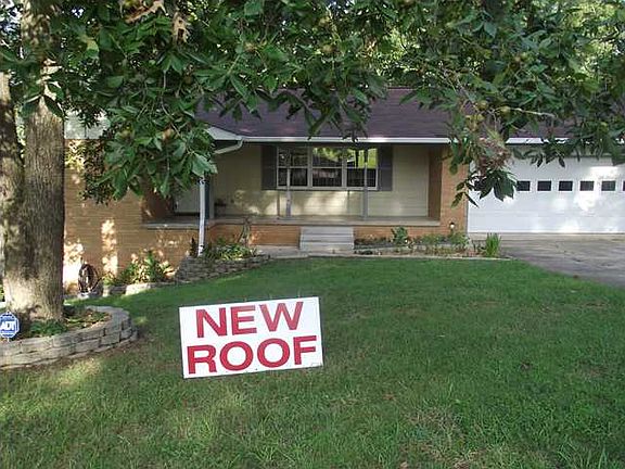 4th image of 9223 Lakewood Cir