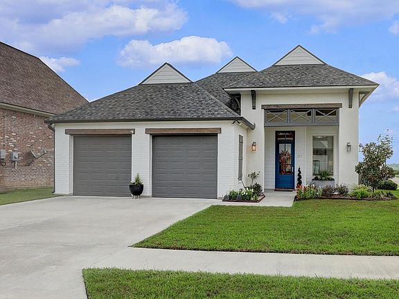 2nd image of 217 Golden Cypress Dr