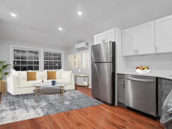 1031 Neill Ave, Bronx, NY 10461