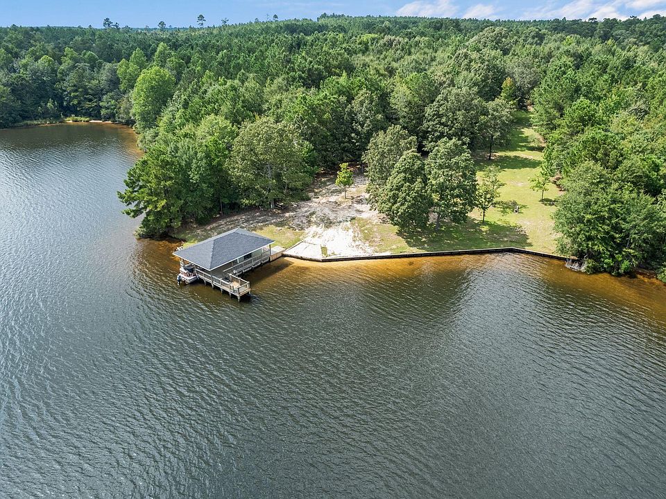 1st image of 920 Sodie Cameron Rd