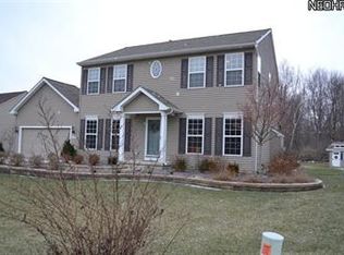 37764 Avalon Dr, North Ridgeville, OH 44039